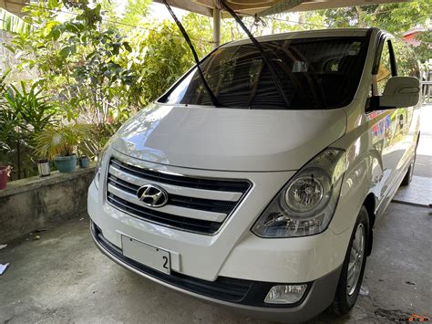 Used Hyundai Grand Starex for sale in Metro Manila .